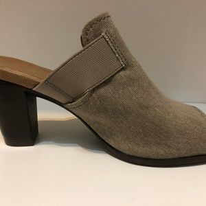 A2 by Aerosoles Size 7.5